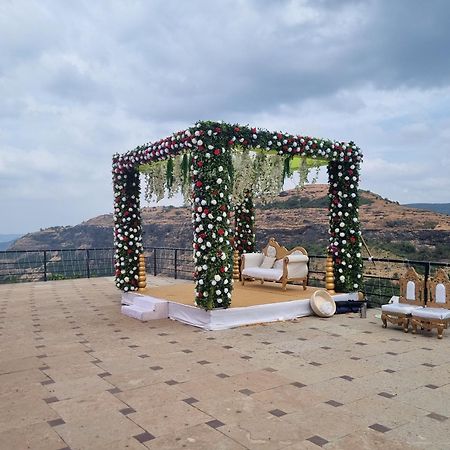 Upper Deck Resort - Stay And Relax At The Highest Peak Lonavala Exterior photo