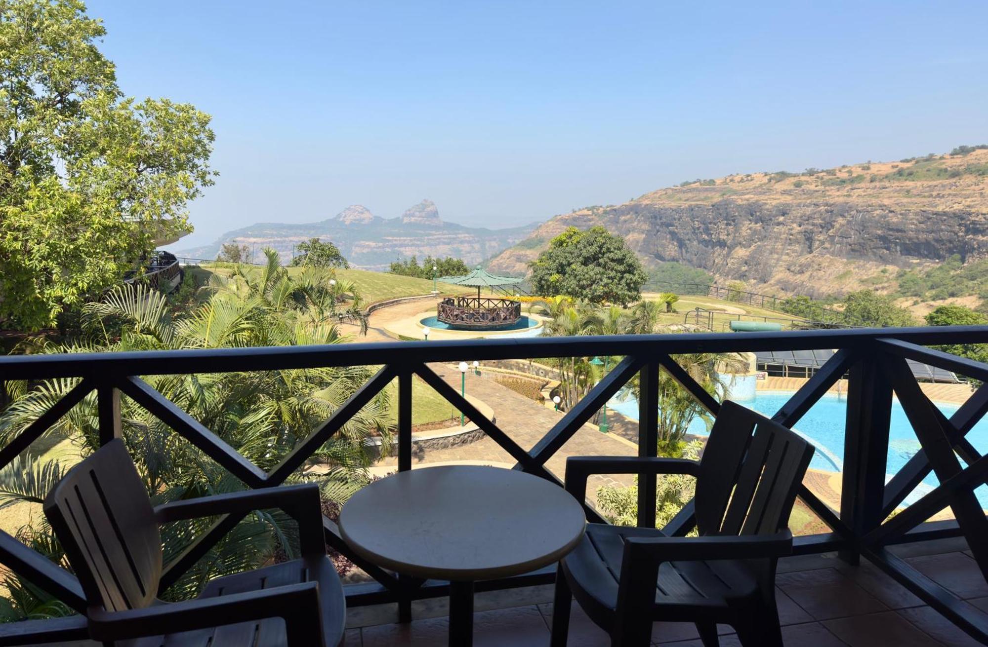 Upper Deck Resort - Stay And Relax At The Highest Peak Lonavala Exterior photo