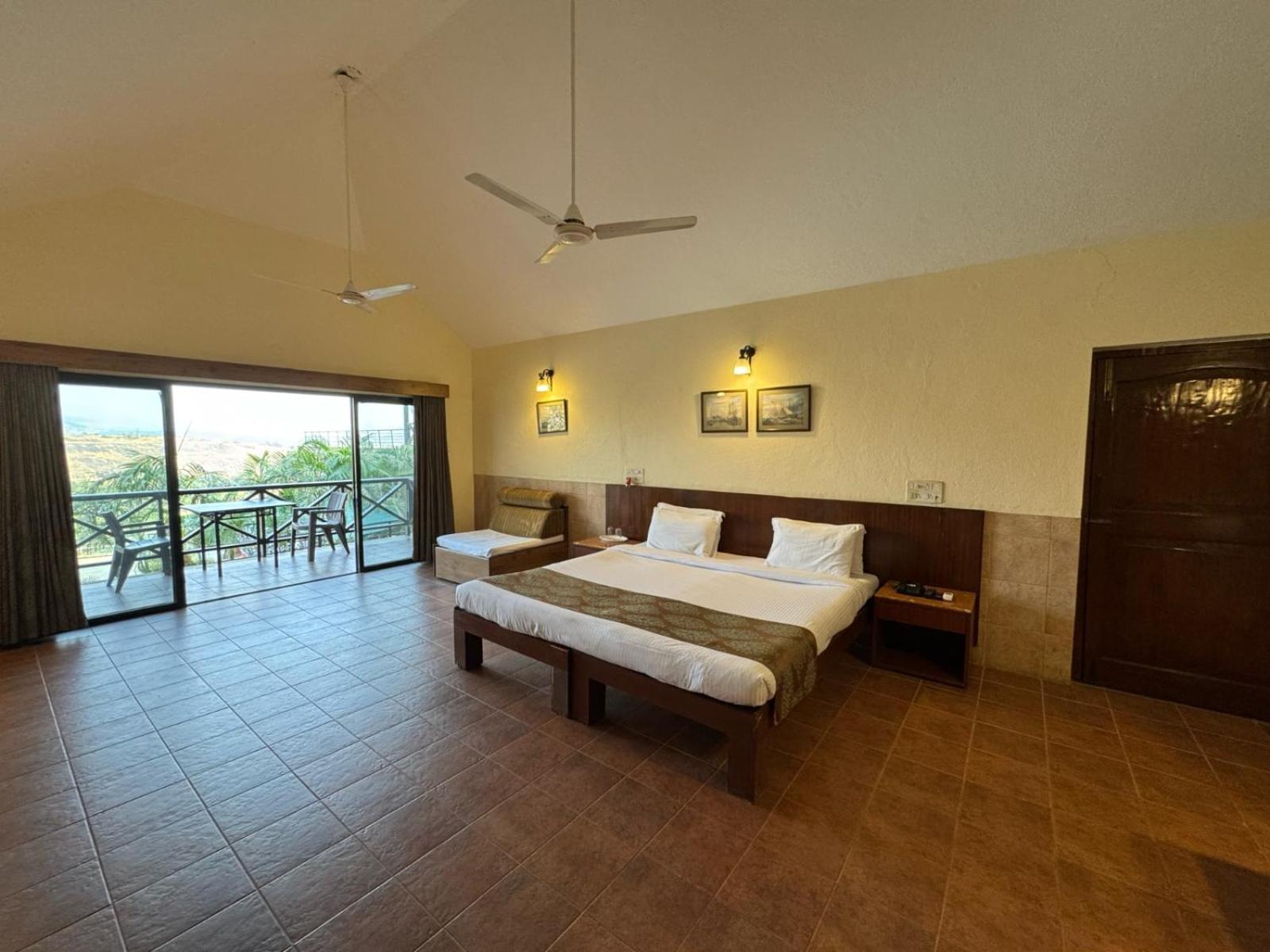 Upper Deck Resort - Stay And Relax At The Highest Peak Lonavala Exterior photo